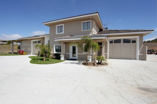 Illustration for article titled 40-car garage for sale, house included